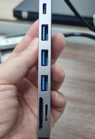 7포트멀티허브